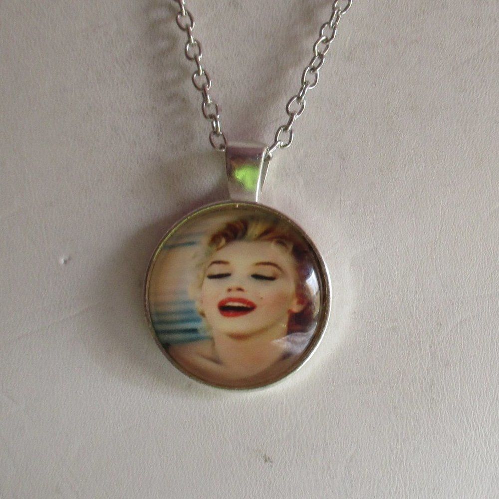 4 for $20 Marilyn Monroe Pendant Necklace